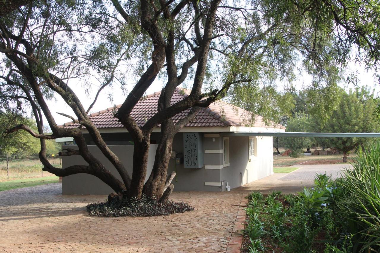 Nehema Manor Villa Schoemansville Bagian luar foto