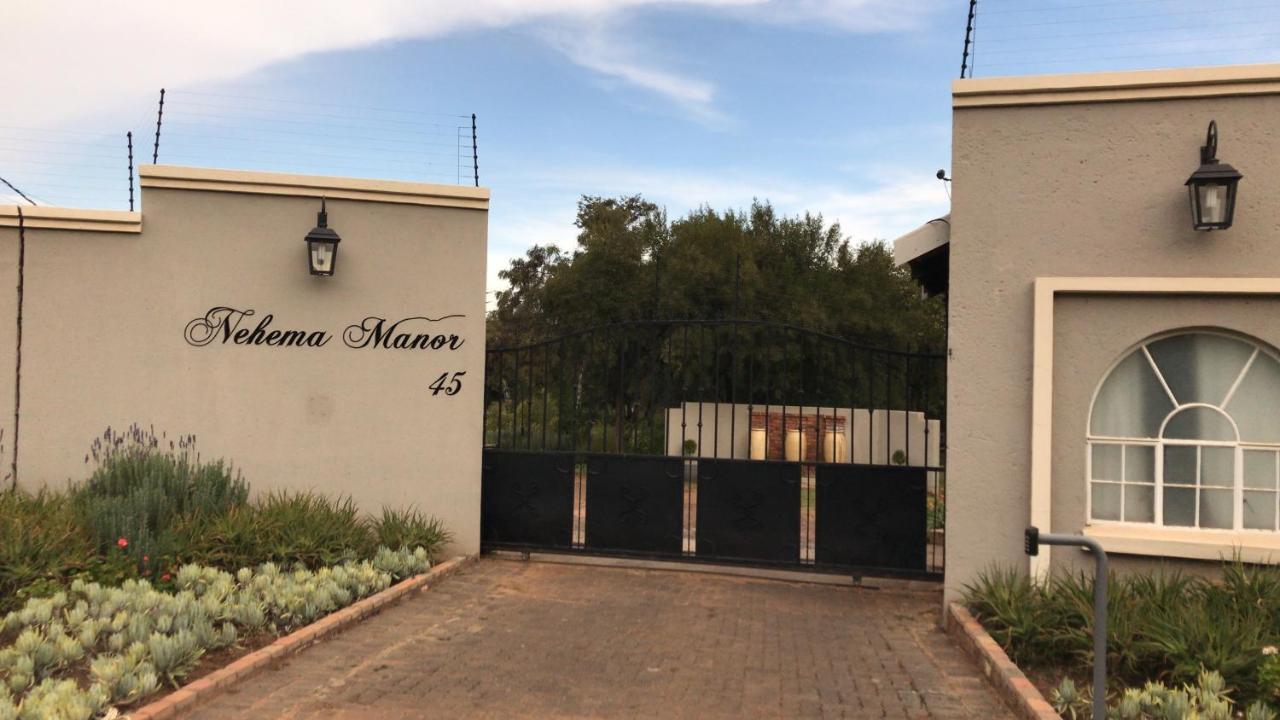 Nehema Manor Villa Schoemansville Bagian luar foto